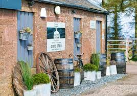 Gin bothy